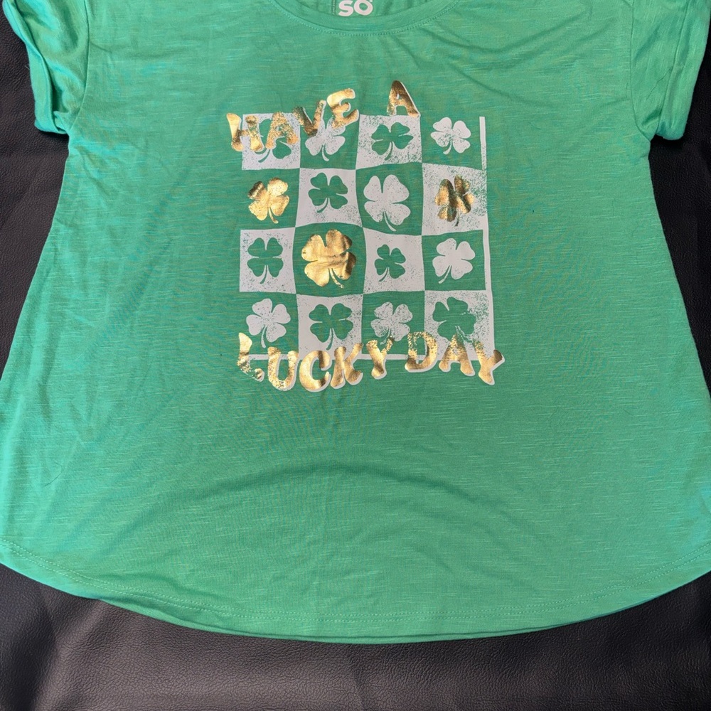 Kohl's Green Casual T-Shirt